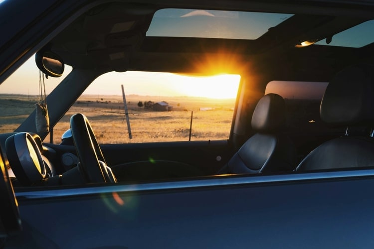 AVIS Car